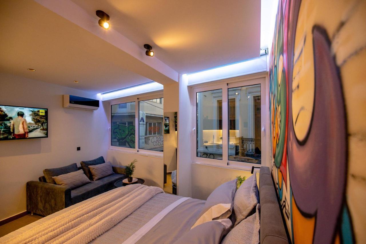 Apartamento Triple A - Graffiti Homage In Psirri Square - Free Parking! Atenas